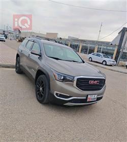 GMC Acadia